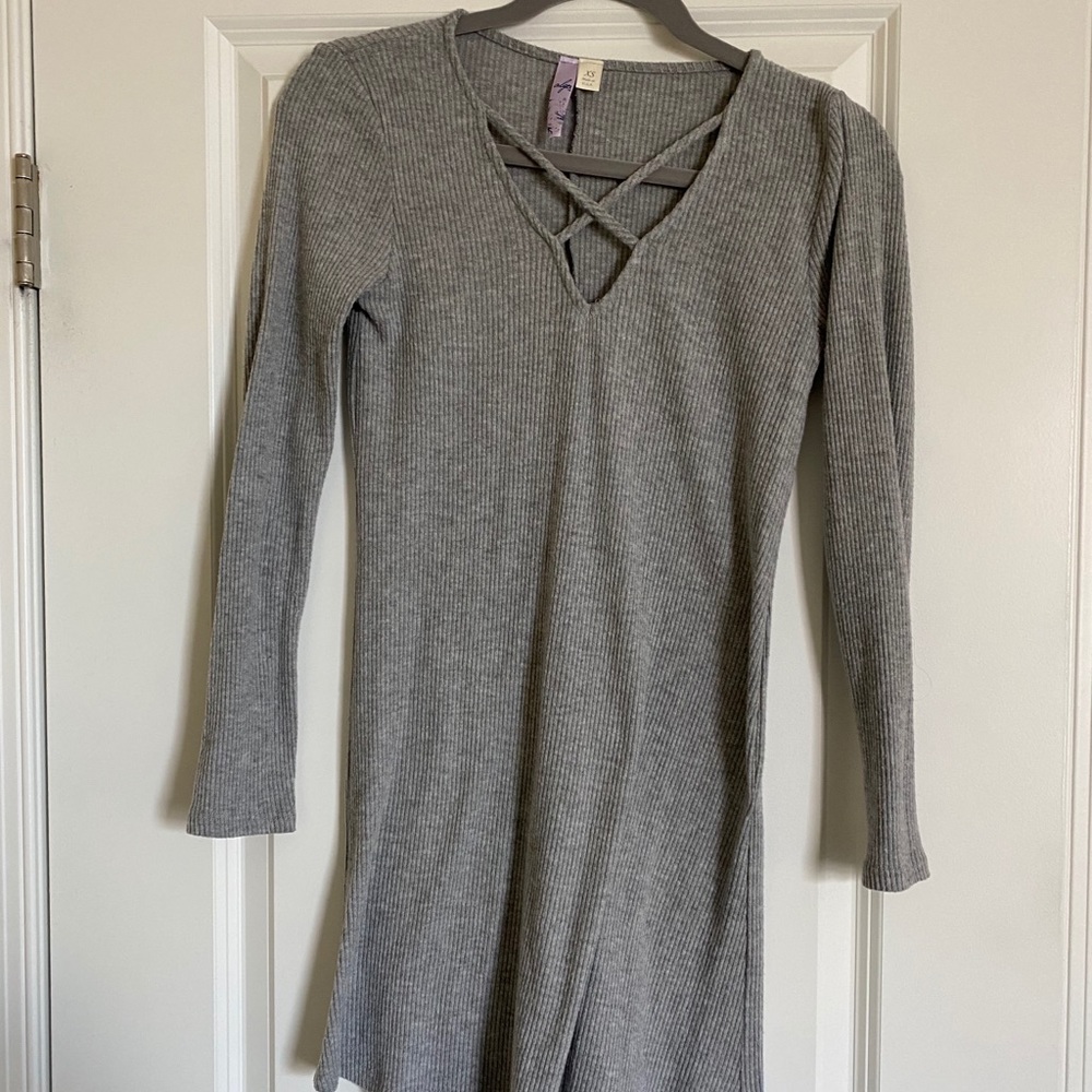 Gray cotton criss cross dress
